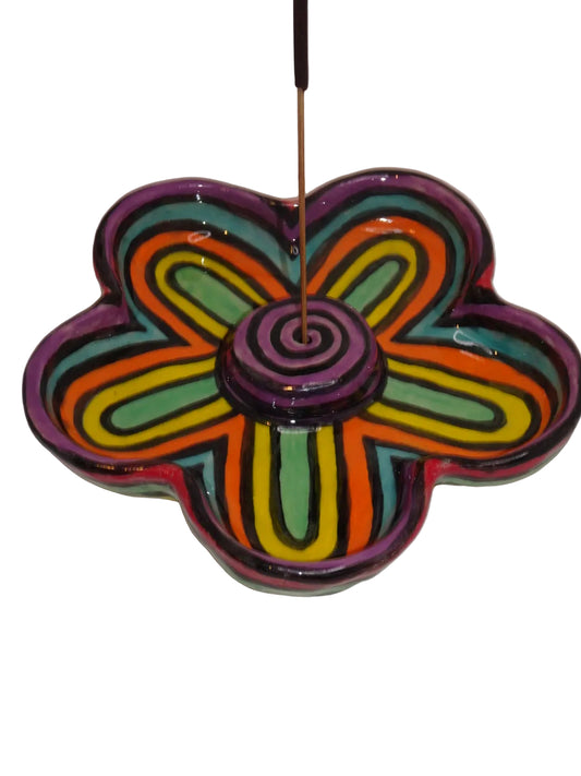 TRIPPY FLOWER INCENSE BURNER