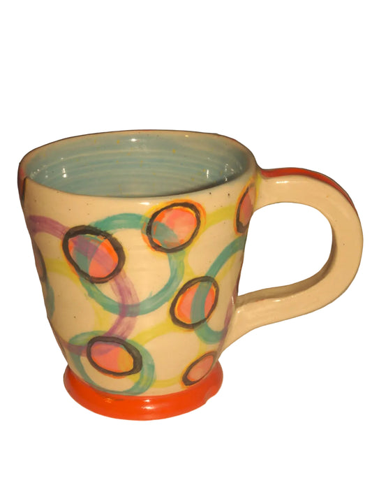 CIRLCES AND DOTS MUG